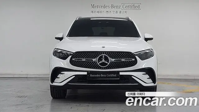 Mercedes-Benz GLC-Class 2023 — Photo 3/19