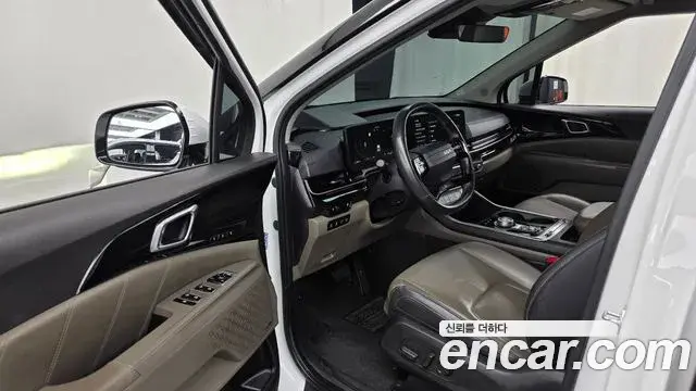 Kia Carnival 2024 — Photo 10/20