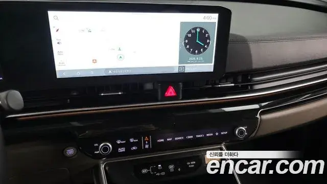 Kia Carnival 2024 — Photo 14/20