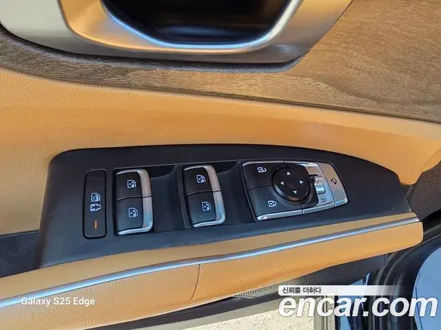 Kia Sorento 2021 — Photo 11/20