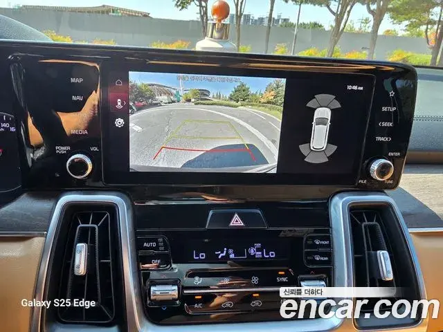 Kia Sorento 2021 — Photo 16/20