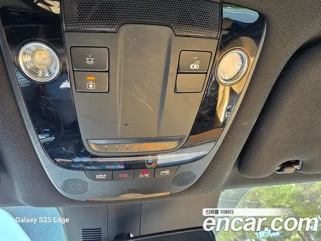 Kia Sorento 2021 — Photo 19/20