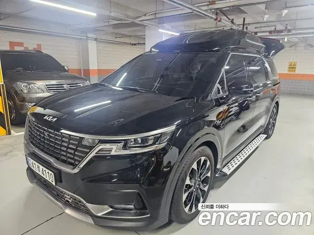 Kia Carnival 2023 — Photo 4/20