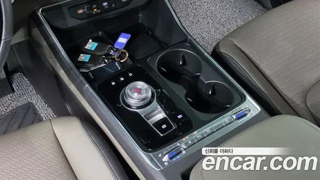 Kia Carnival 2025 — Photo 8/20