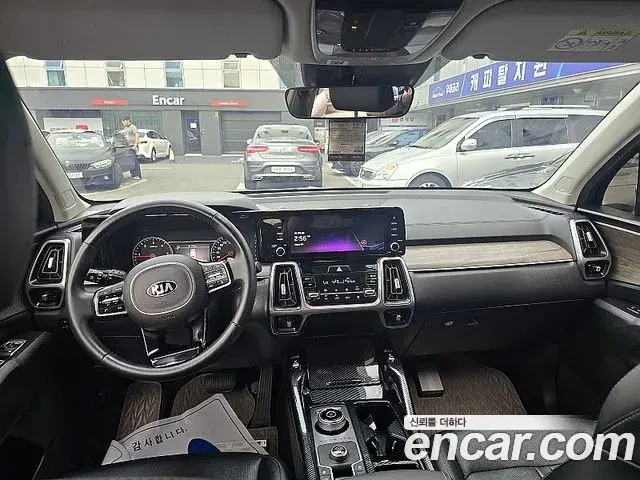Kia Sorento 2020 — Şəkil 15/20