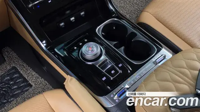 Kia Carnival 2023 — Фото 9/20