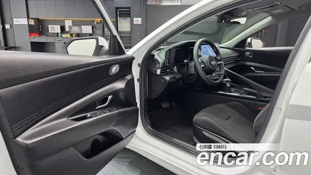 Hyundai Avante 2022 — Фото 10/20