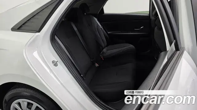 Hyundai Avante 2022 — Фото 11/20