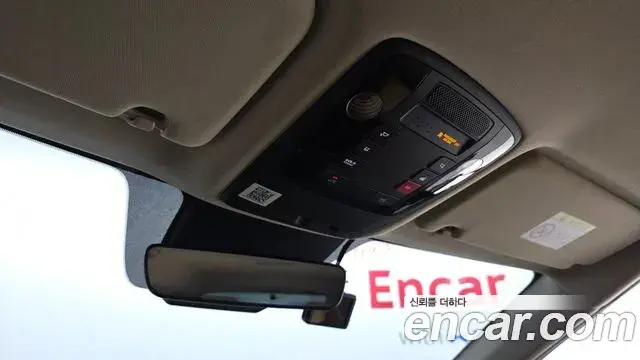 Kia Carnival 2022 — Şəkil 18/20