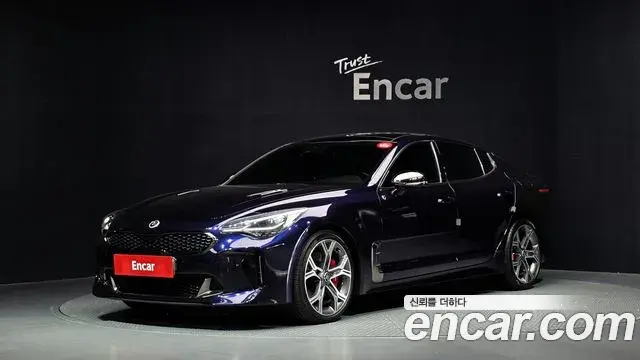Kia Stinger 2019 — Photo 1/20
