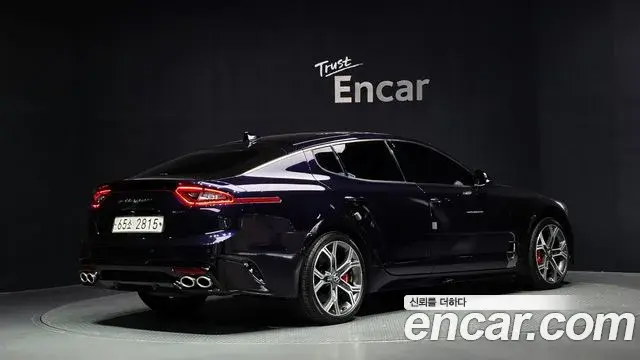 Kia Stinger 2019 — Photo 2/20