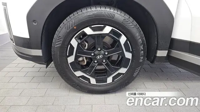 Hyundai Santa Fe 2024 — Photo 5/20