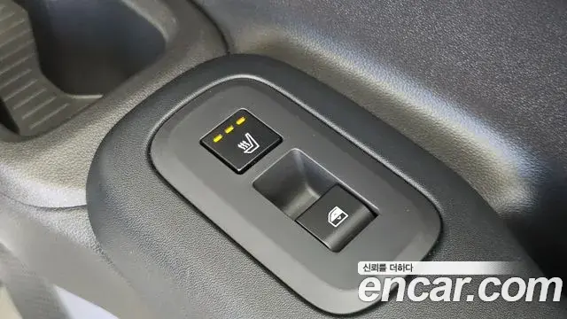 Hyundai Santa Fe 2024 — Photo 18/20