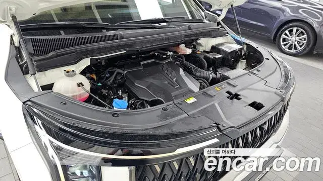 Kia Carnival 2024 — Photo 6/20
