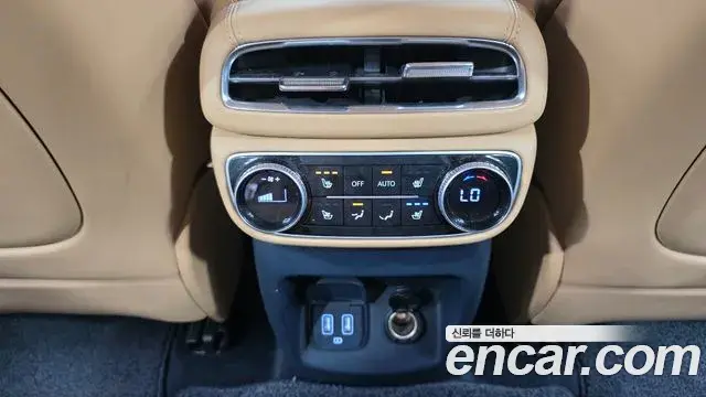 Genesis GV80 2022 — Şəkil 19/20