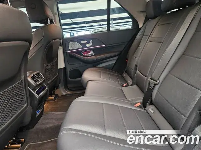 Mercedes-Benz GLE-Class 2026 — Şəkil 8/20