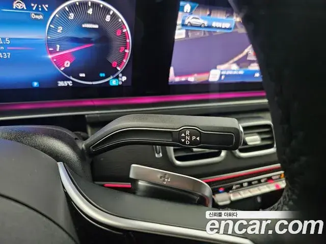 Mercedes-Benz GLE-Class 2026 — Şəkil 17/20