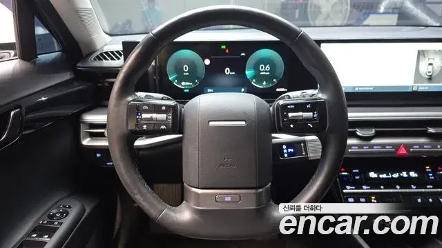 Hyundai Grandeur 2023 — Фото 13/20