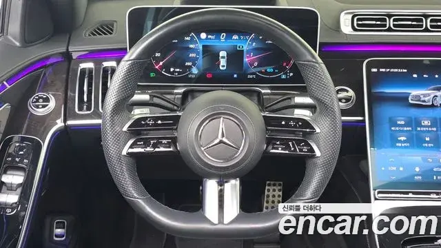 Mercedes-Benz S-Class 2021 — Photo 13/20