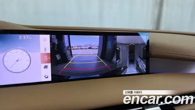 Genesis Electrified G80 2024 — Photo 15/20