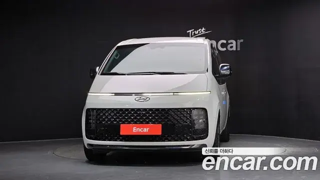 Hyundai Staria 2024 — Şəkil 3/20