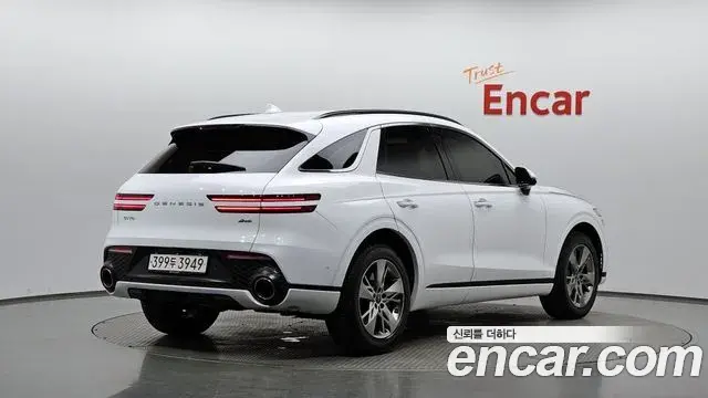 Genesis GV70 2022 — Photo 2/20