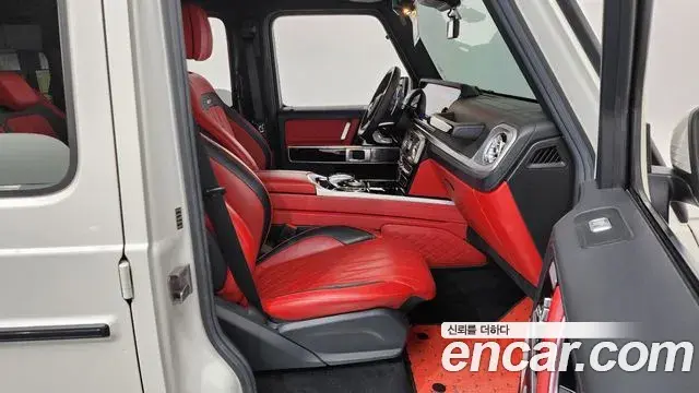 Mercedes-Benz G-Class 2021 — Photo 16/20