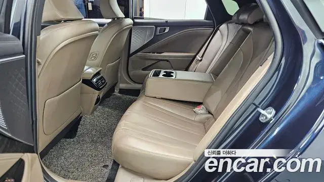 Kia K8 2021 — Şəkil 12/20