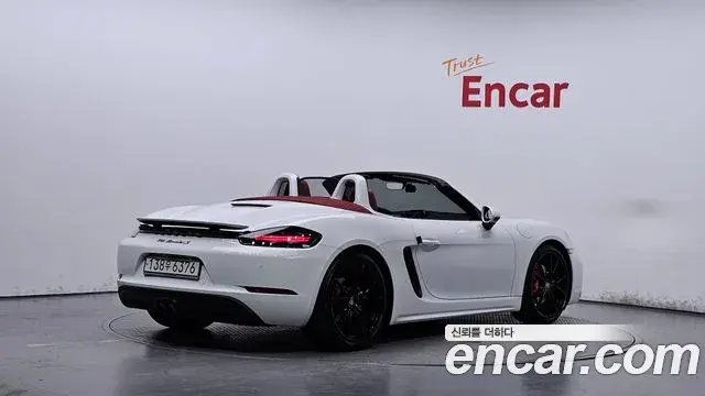 Porsche 718 Boxster 2020 — Photo 2/20