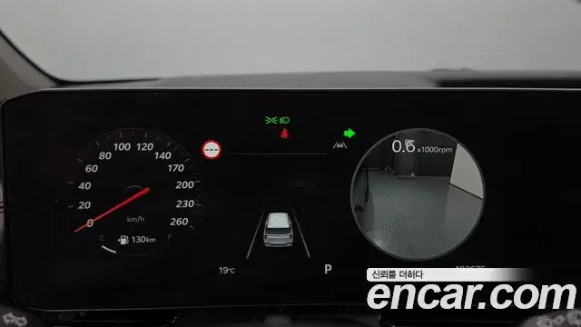 Kia Carnival 2024 — Photo 8/20