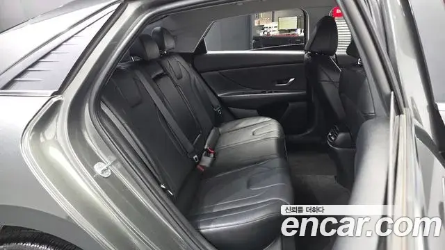 Hyundai Avante 2023 — Фото 12/20