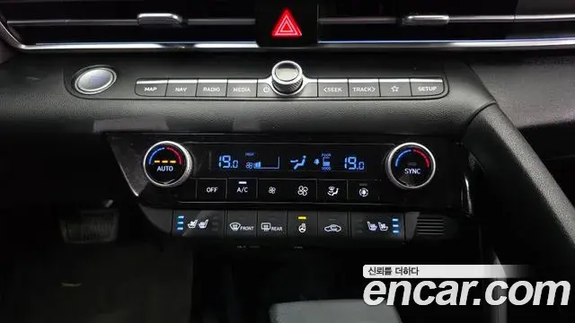 Hyundai Avante 2023 — Фото 17/20