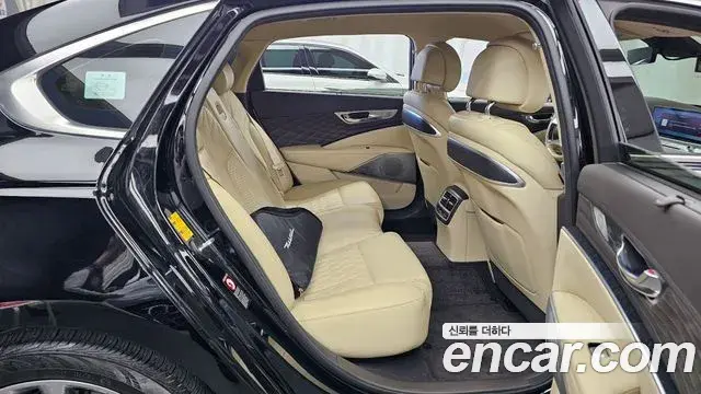 Kia The K9 2023 — Photo 12/20