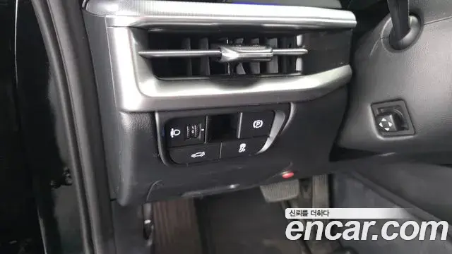 Hyundai Grandeur 2023 — Şəkil 16/20