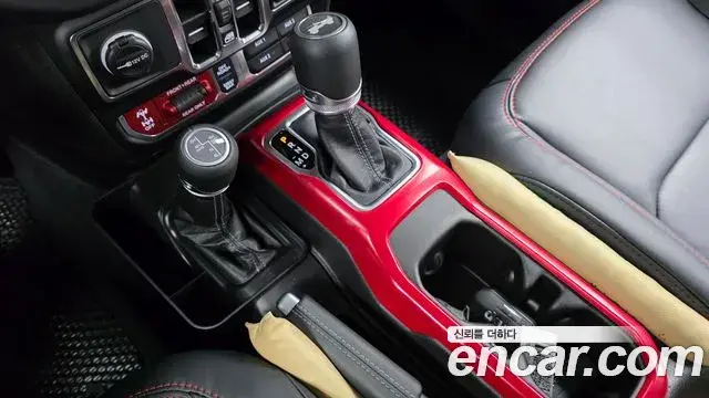 Jeep Wrangler 2024 — Photo 8/20