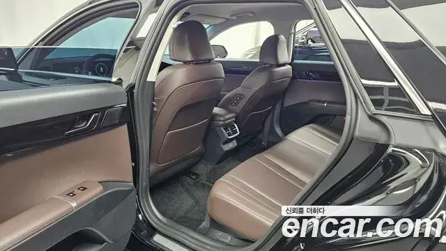 Hyundai Grandeur 2023 — Şəkil 12/20