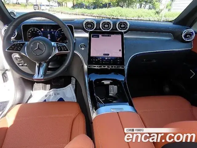 Mercedes-Benz GLC-Class 2026 — Фото 8/20