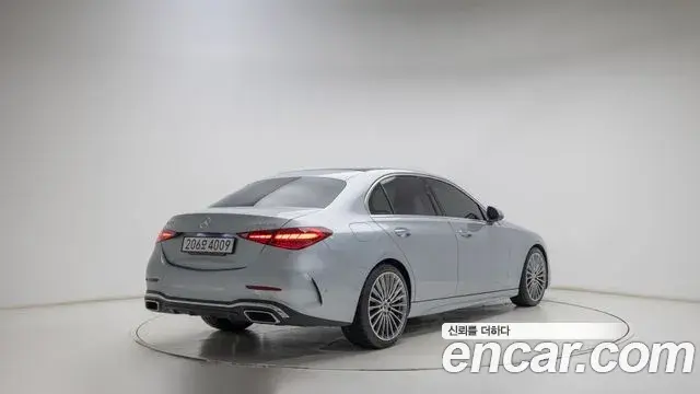 Mercedes-Benz C-Class 2024 — Şəkil 1/20