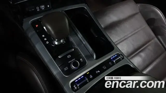Kia Stinger 2018 — Şəkil 8/20