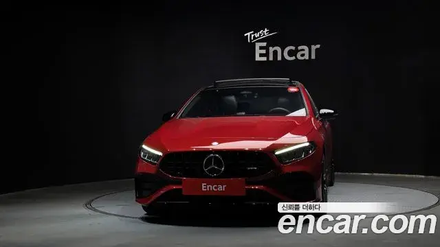Mercedes-Benz A-Class 2024 — Photo 3/20