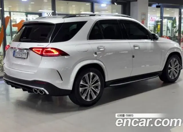 Mercedes-Benz GLE-Class 2022 — Photo 4/20