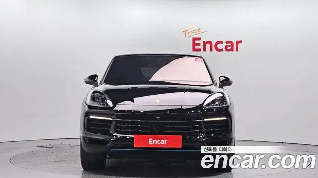 Porsche Cayenne 2020 — Photo 3/20