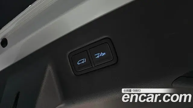 Hyundai Staria 2023 — Şəkil 19/20