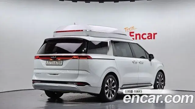 Kia Carnival 2022 — Photo 2/20