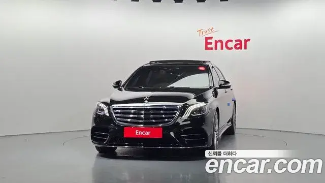 Mercedes-Benz S-Class 2018 — ფოტო 17/20