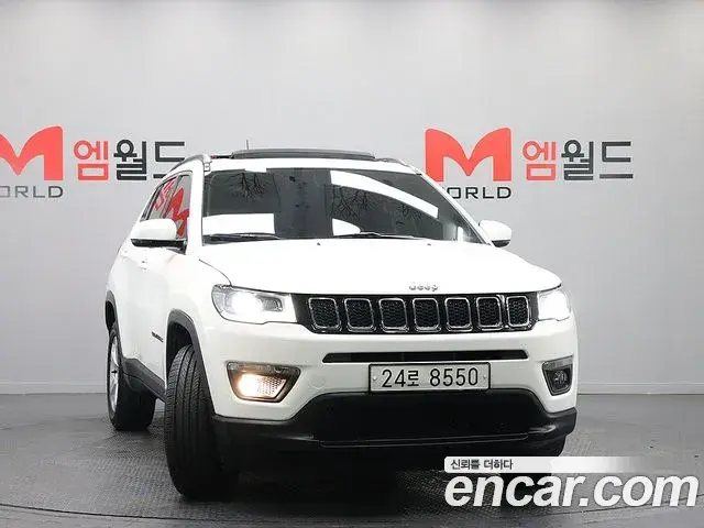 Jeep Compass 2019 — Şəkil 12/20
