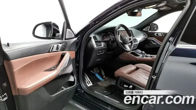 BMW X6 2021 — Photo 10/20