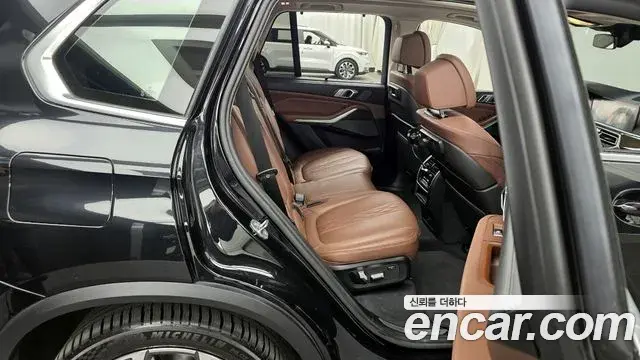 BMW X5 2023 — Photo 13/20