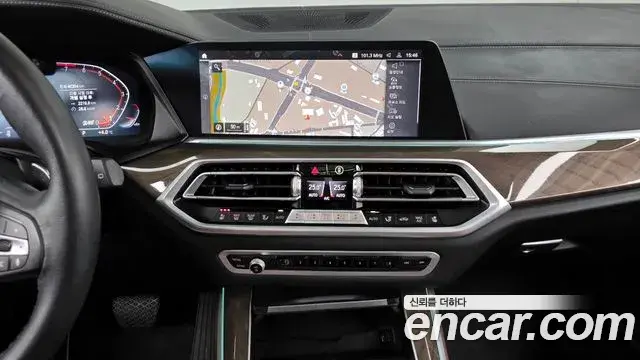 BMW X5 2023 — Photo 14/20