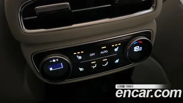 Genesis GV80 2023 — Photo 16/20